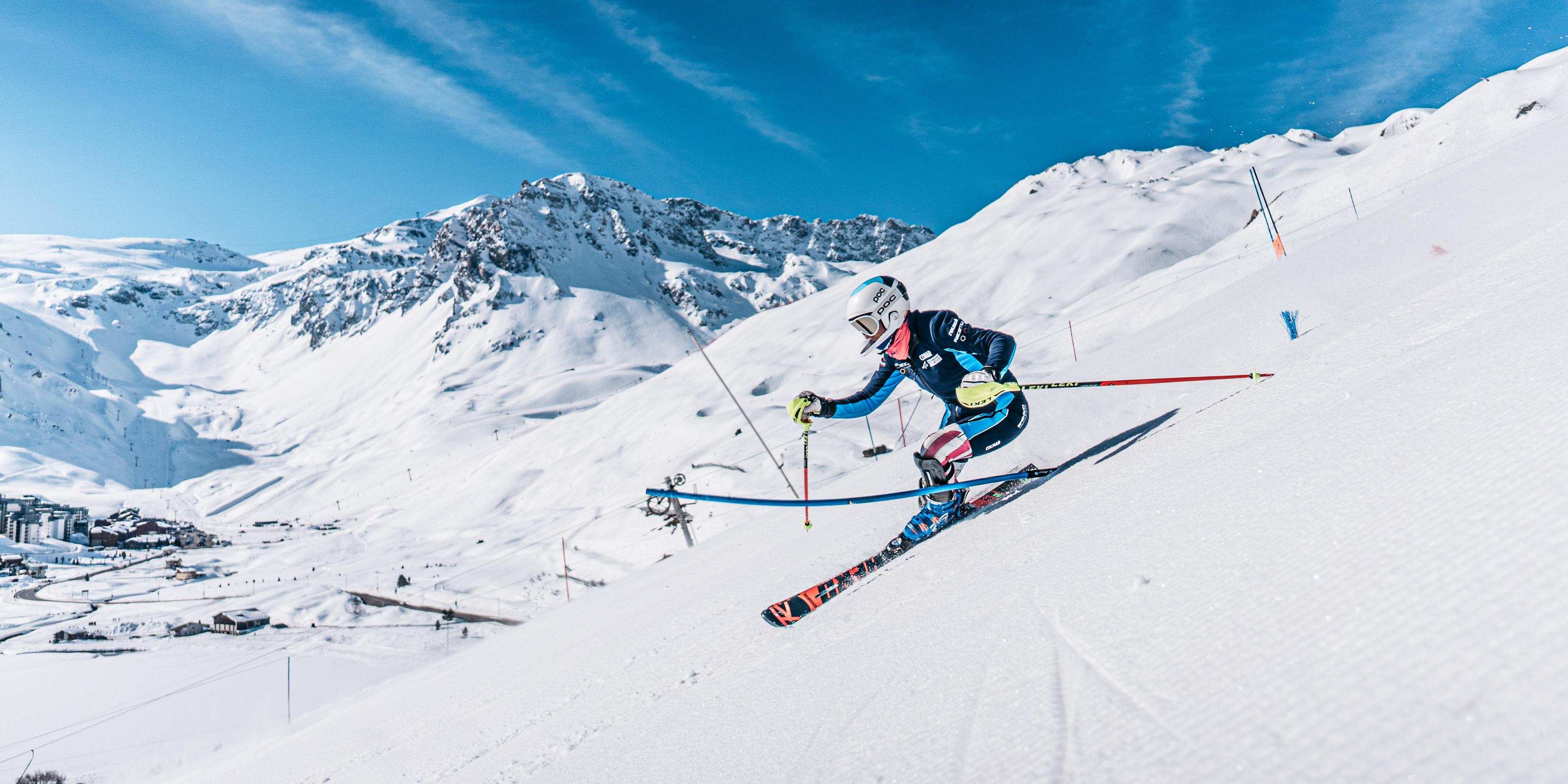 Emilie skiing IMG_1387.JPG