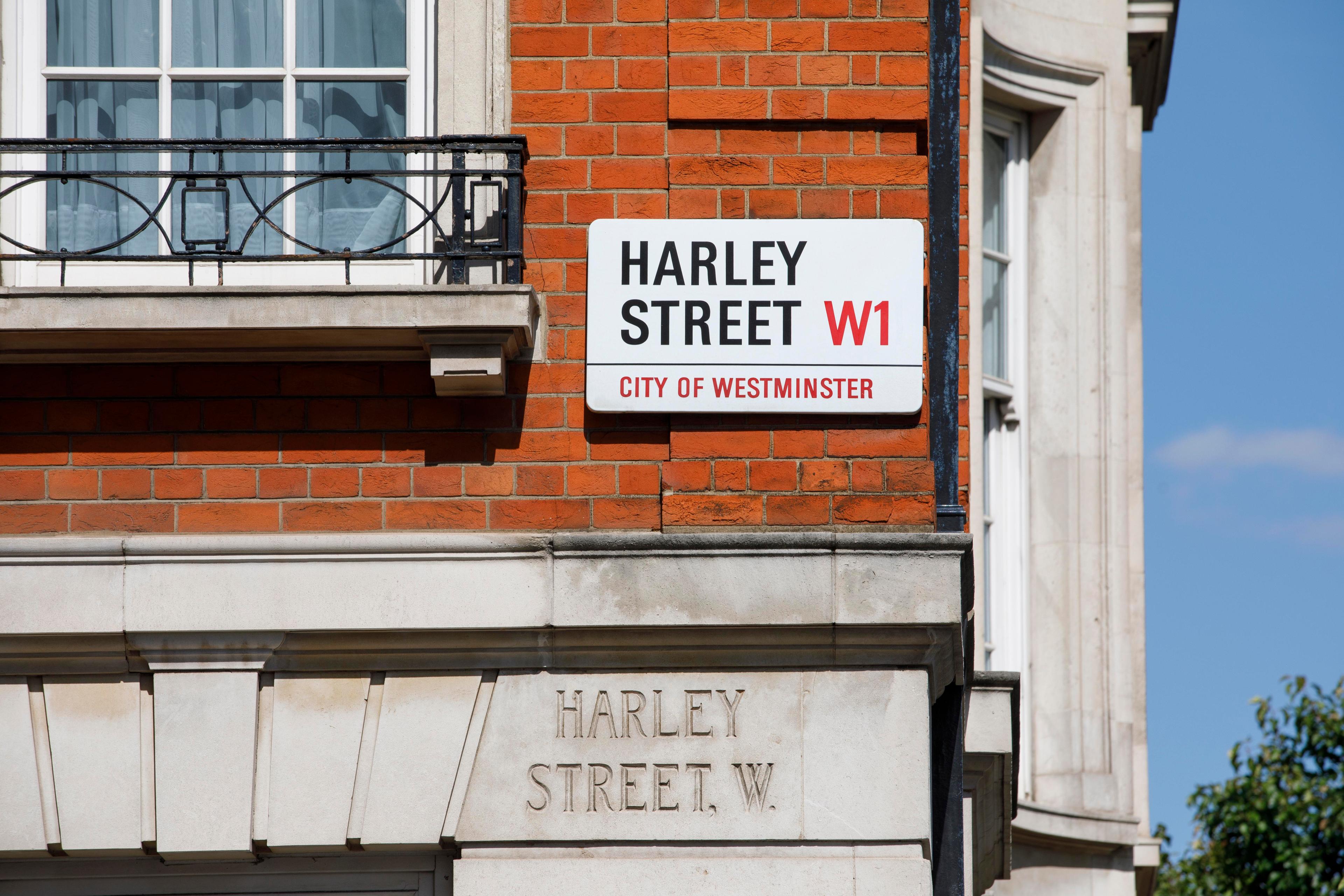 The Harley Street Clinic Sign